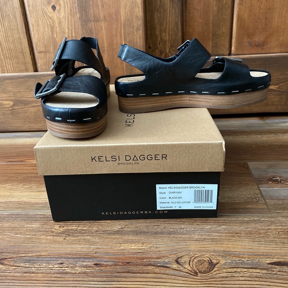 Kelsi Dagger Diary Black Buckle Sandals